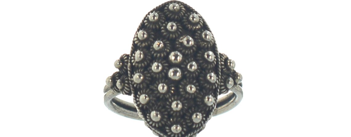 Ασημένιο 925 οβάλ δαχτυλίδι με υψηλή τεχνική φιλιγκράν